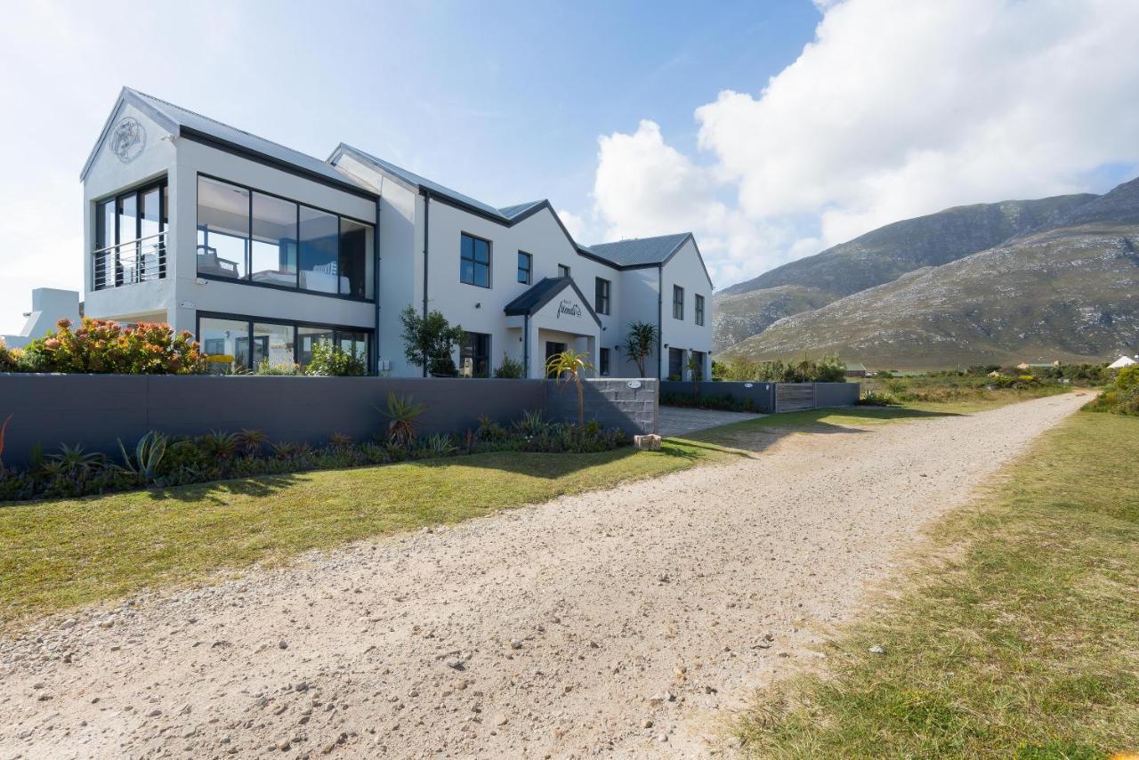 Stay At Friends Economic Rooms Malkopvlei Exterior foto